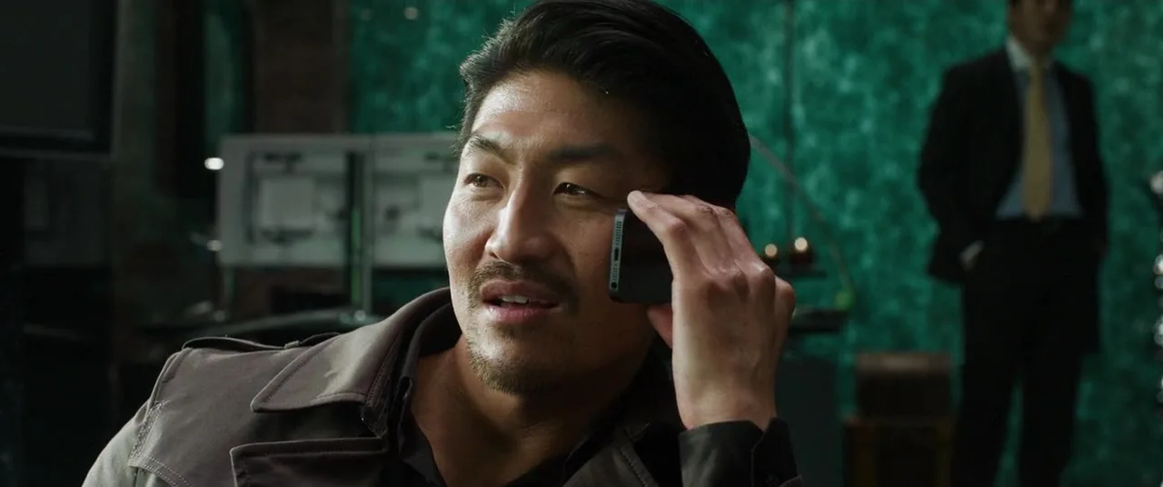 Человек, который плакал — кадр 5